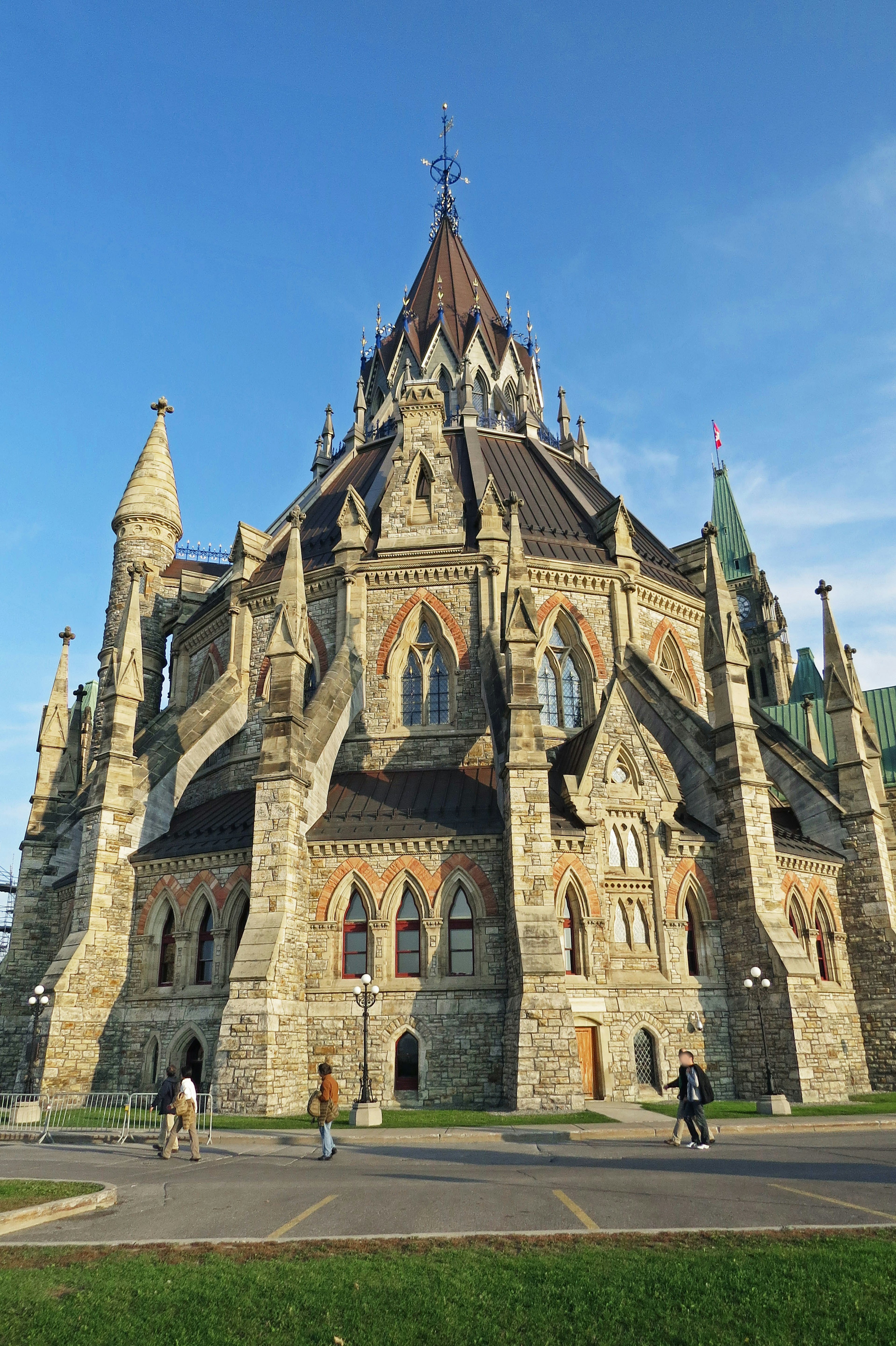 A stunning Gothic-style building standing under a blue sky