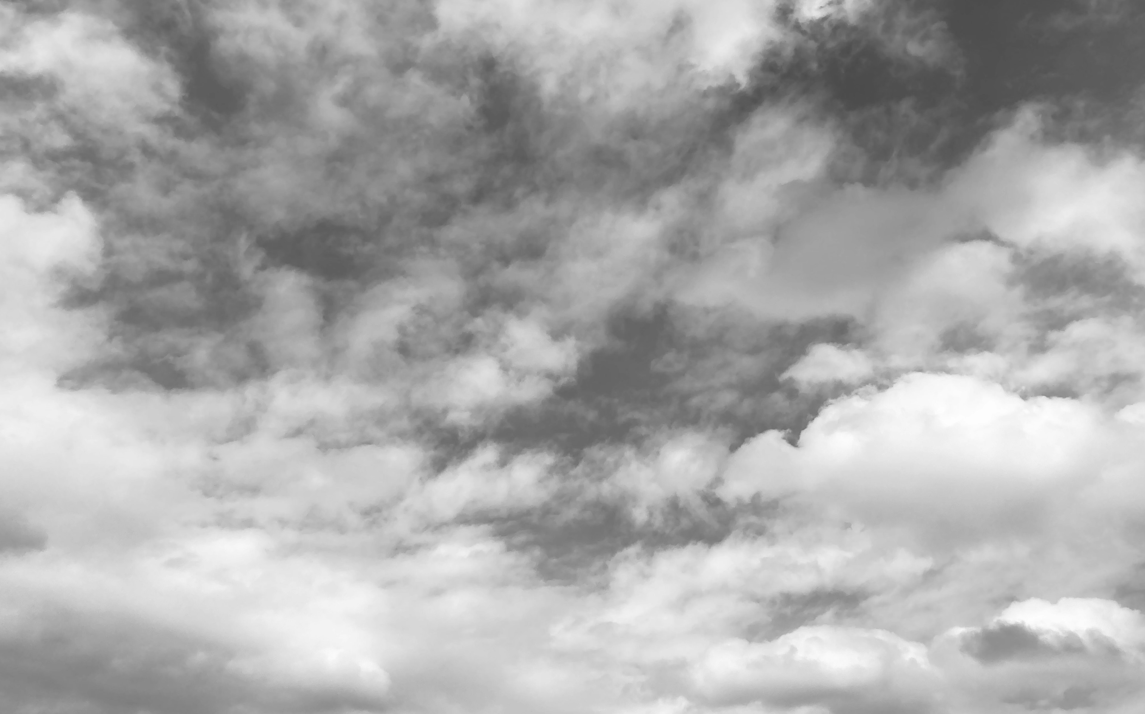 Ciel couvert de nuages gris