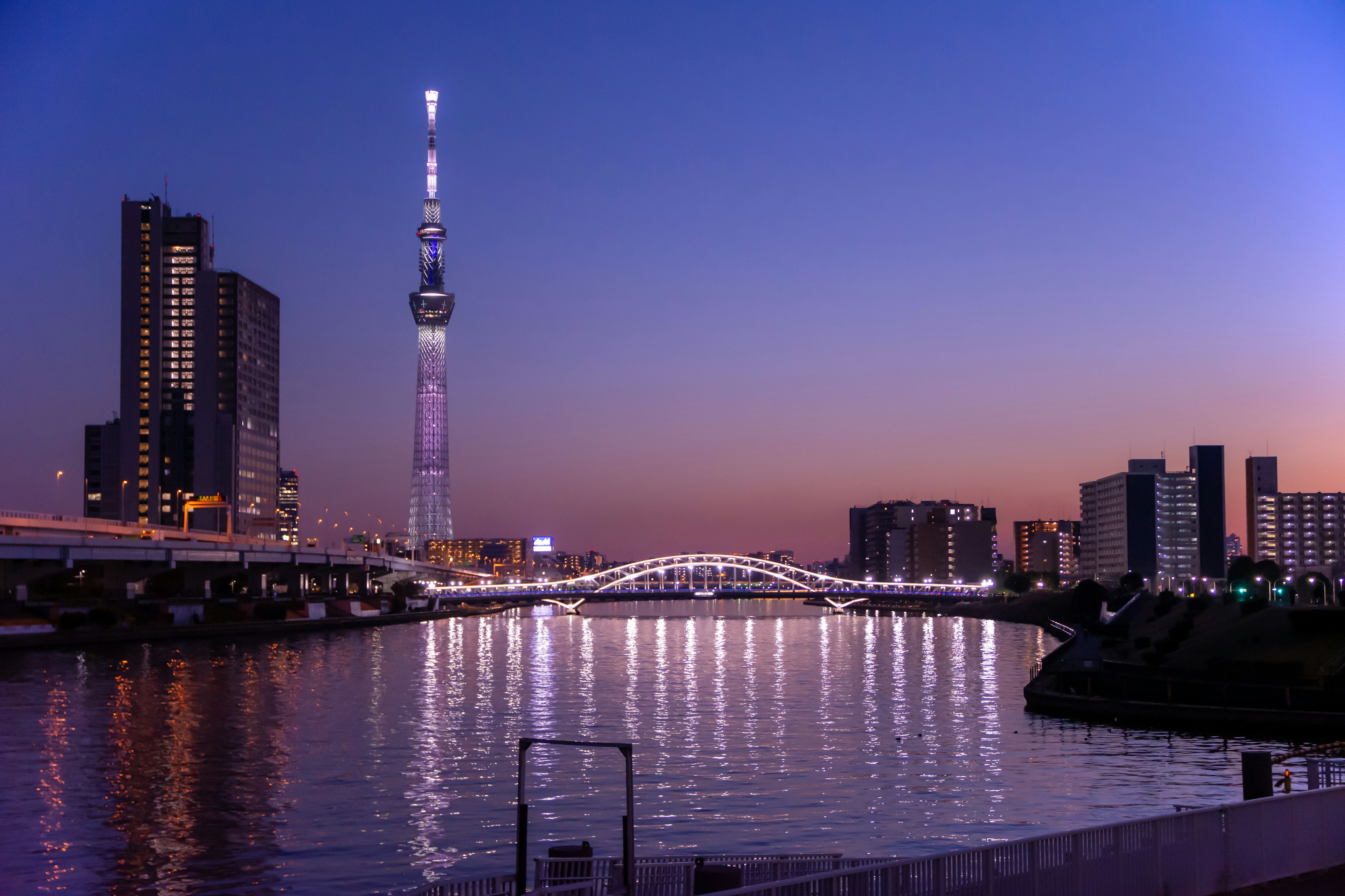 Tokyo Skytree với phong cảnh đêm đẹp