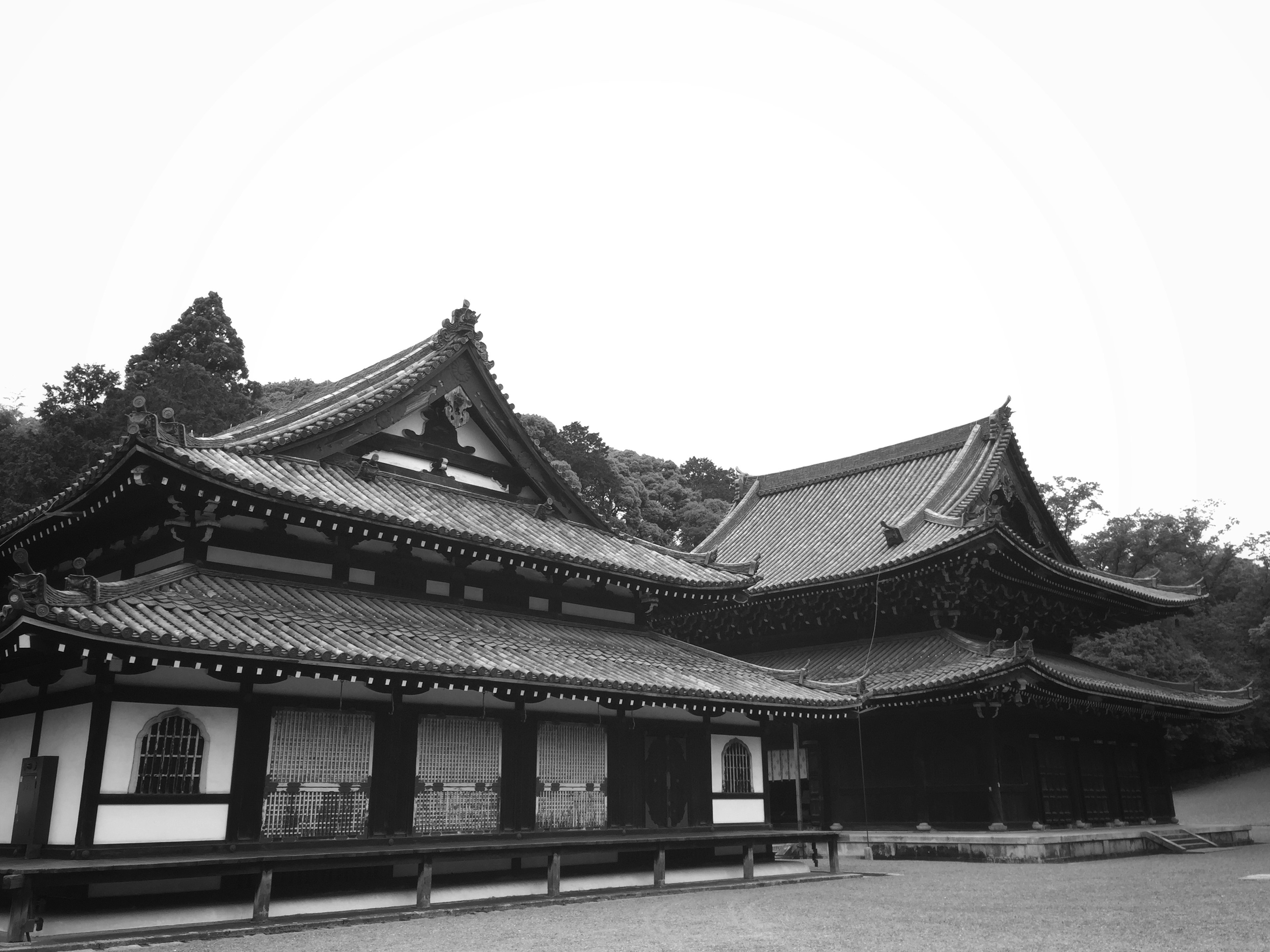 Exterior de la arquitectura tradicional de templos japoneses