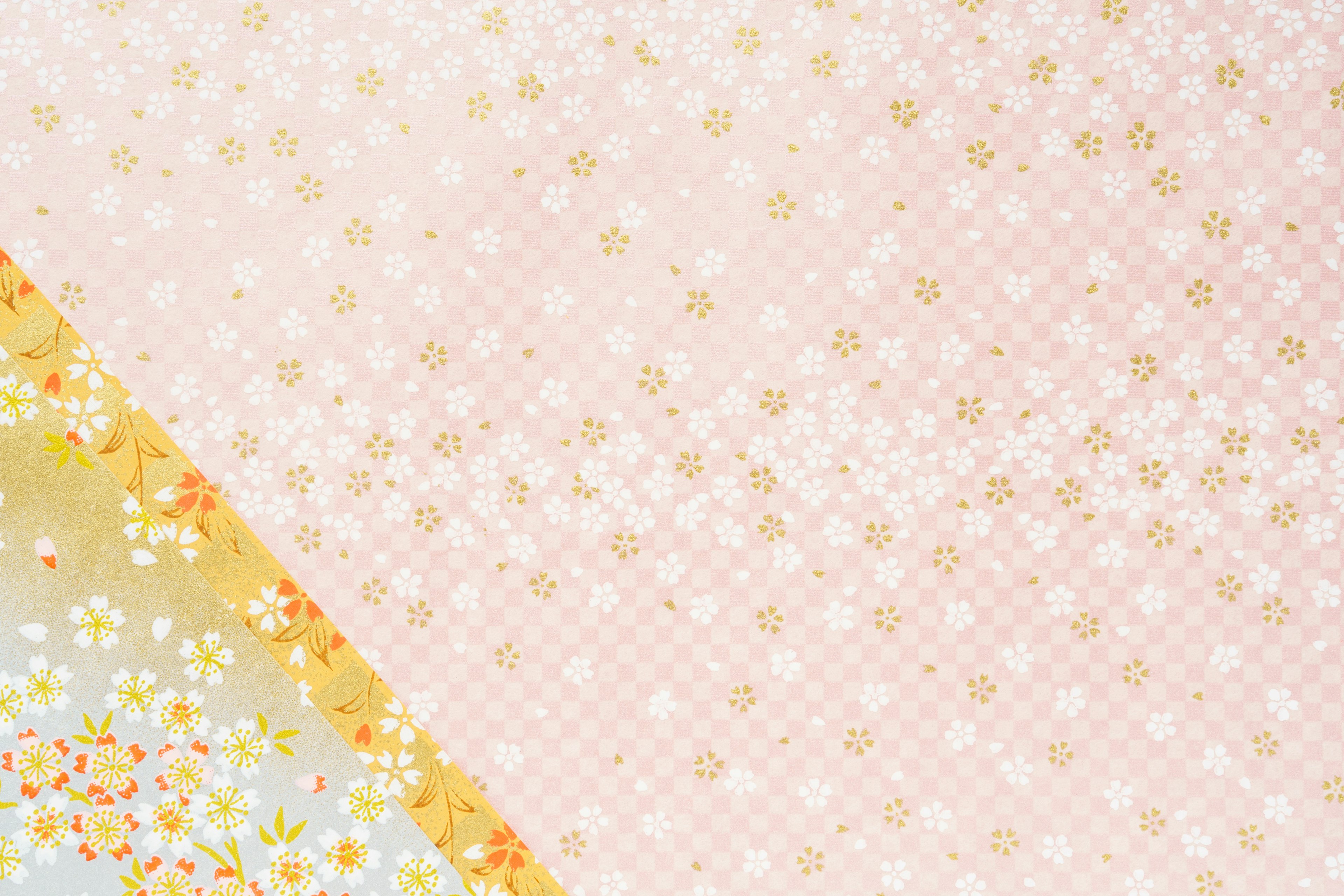 Soft pink and gold floral pattern design