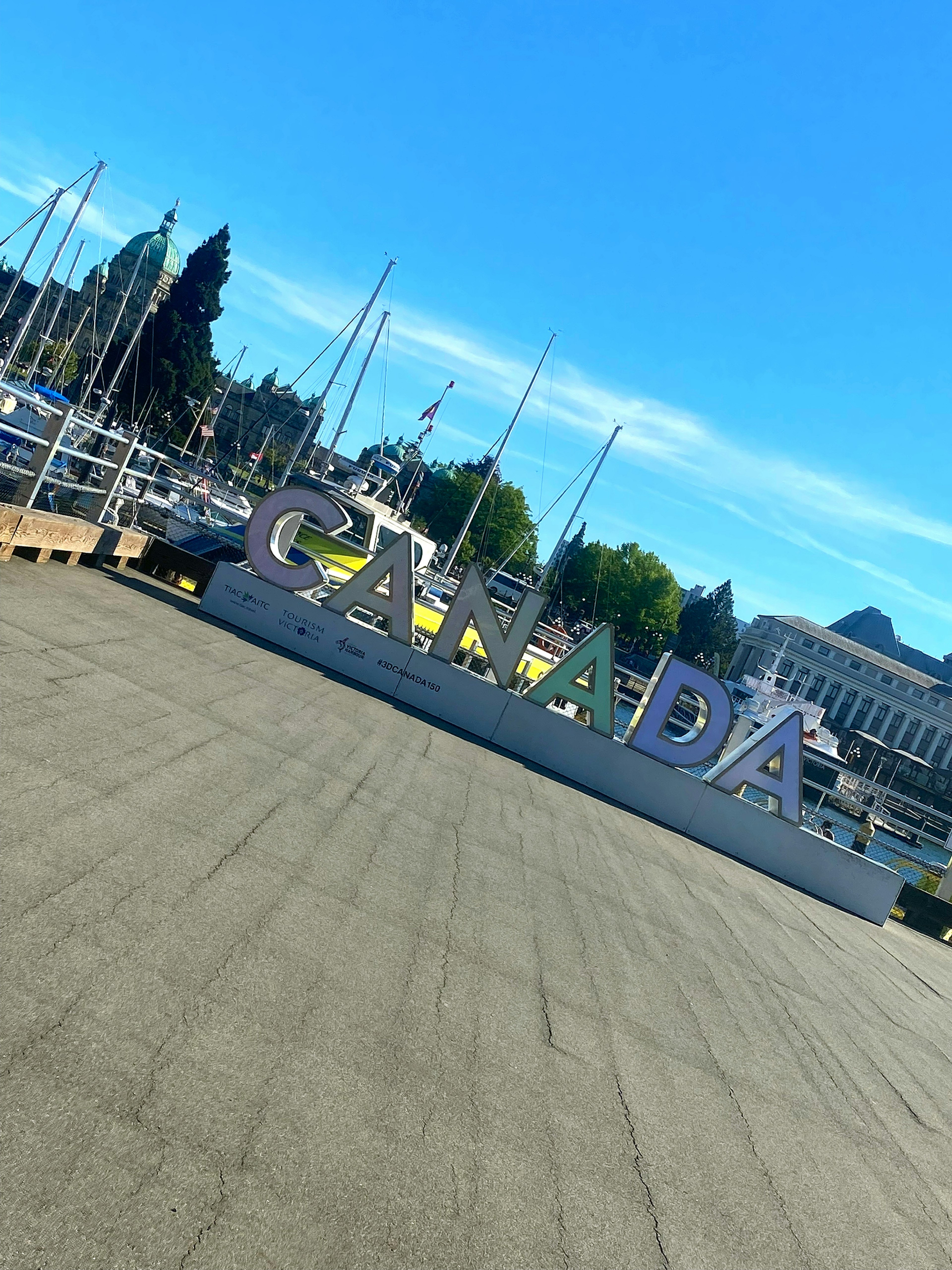 View of the Canada sign at a marina