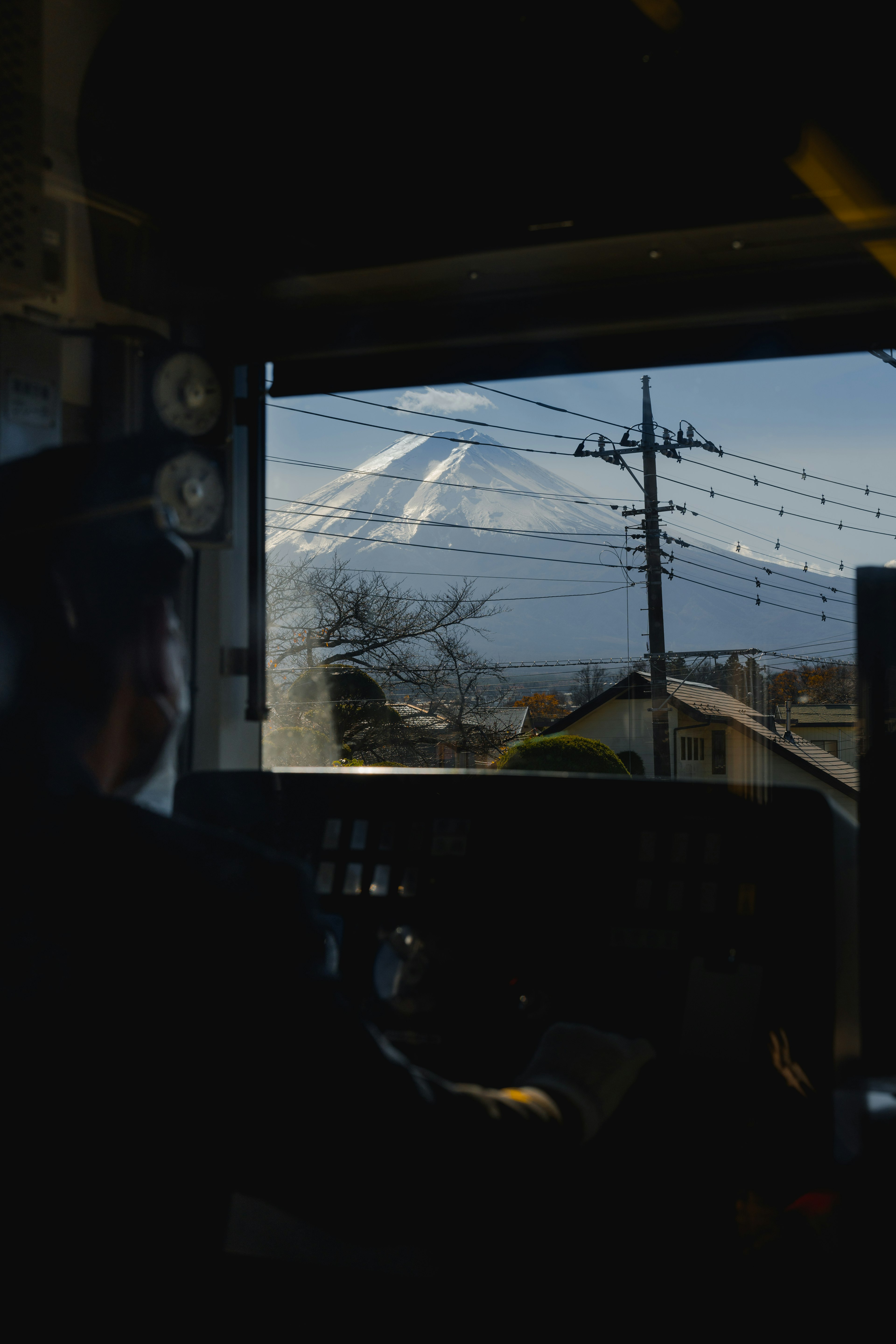 運転席から見える富士山の美しい景色