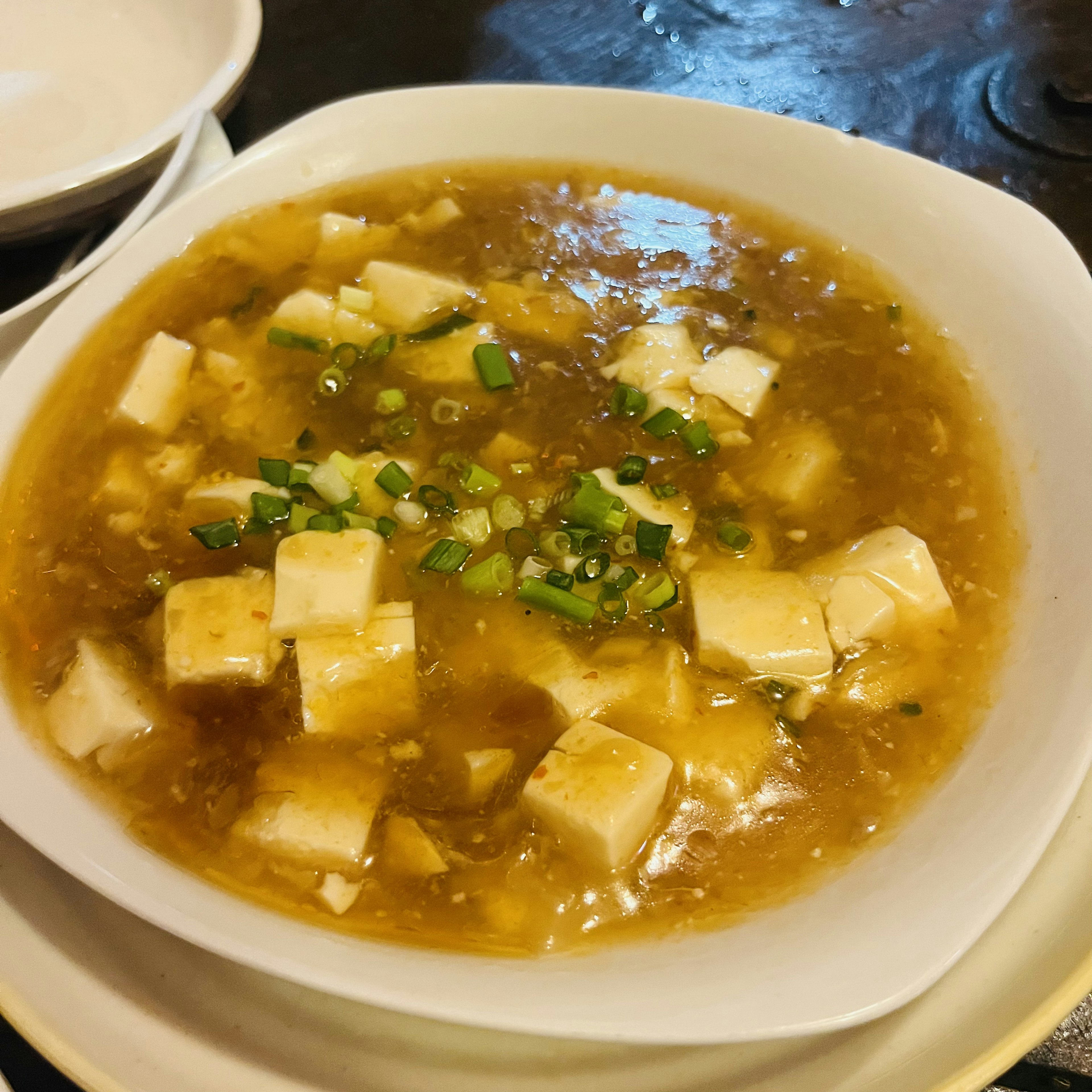 Zuppa di tofu e cipollotto