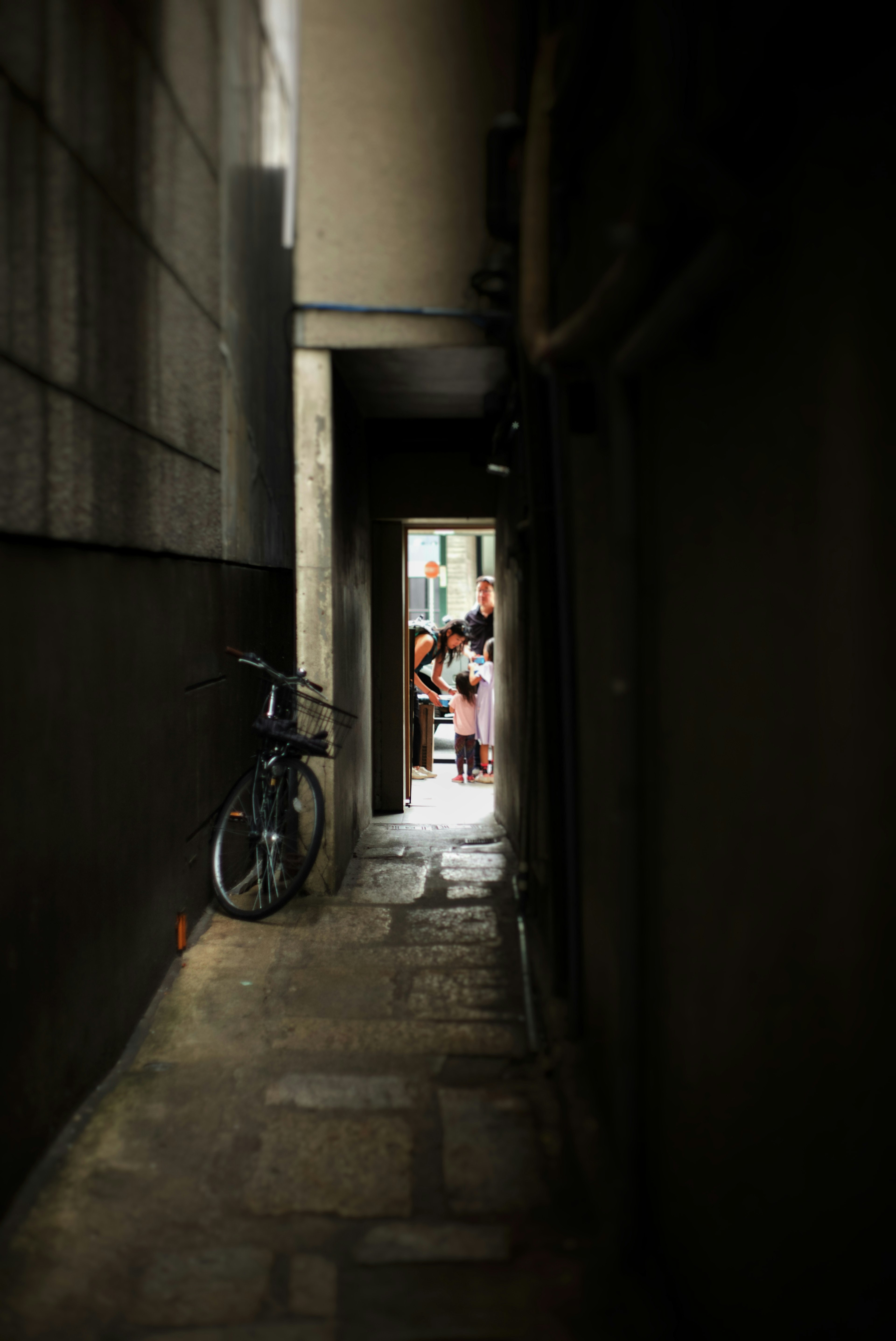 photo-ZGW0sS1FQIi8yfuLlce1-image