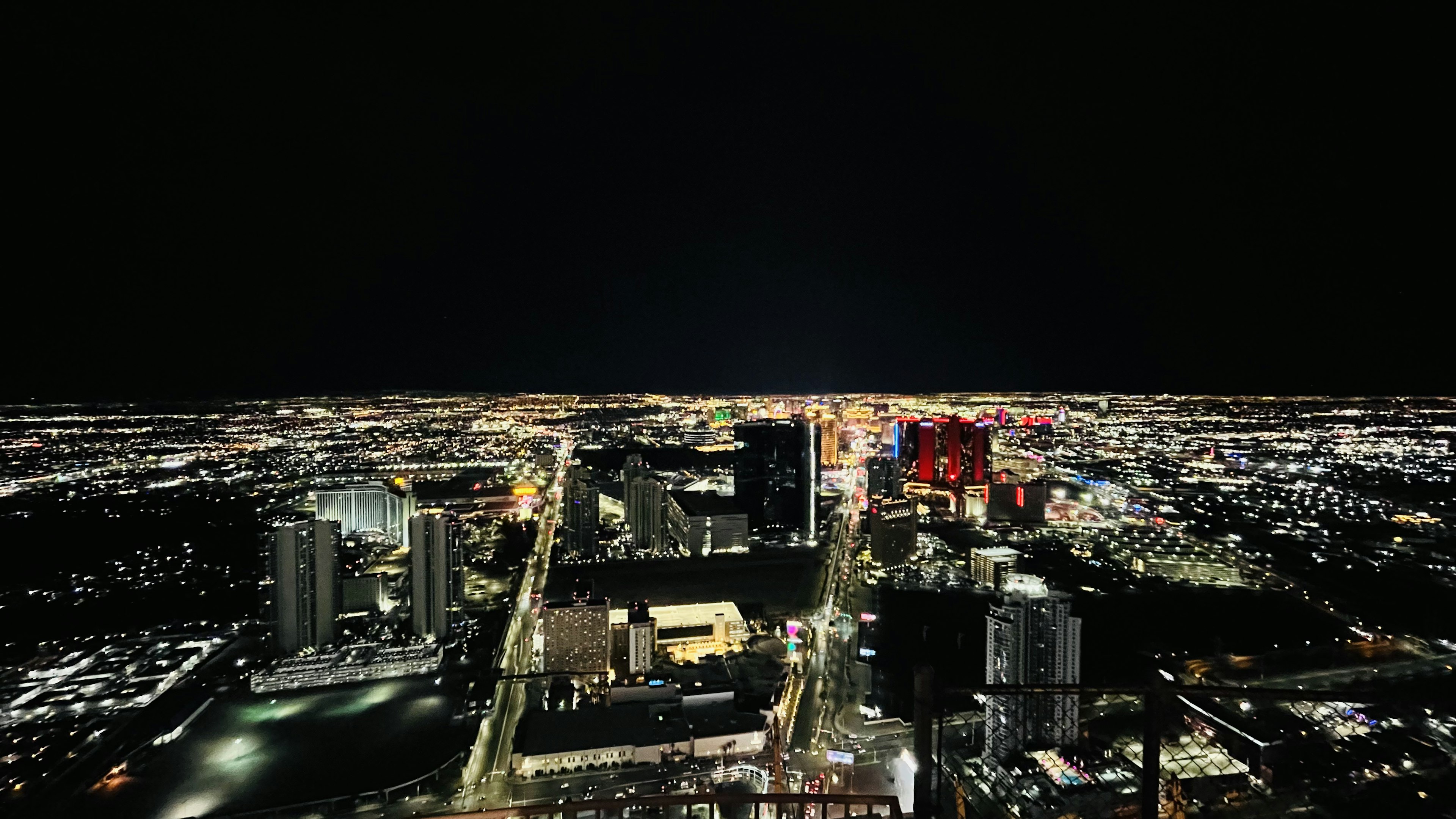 Pemandangan udara kota Las Vegas di malam hari