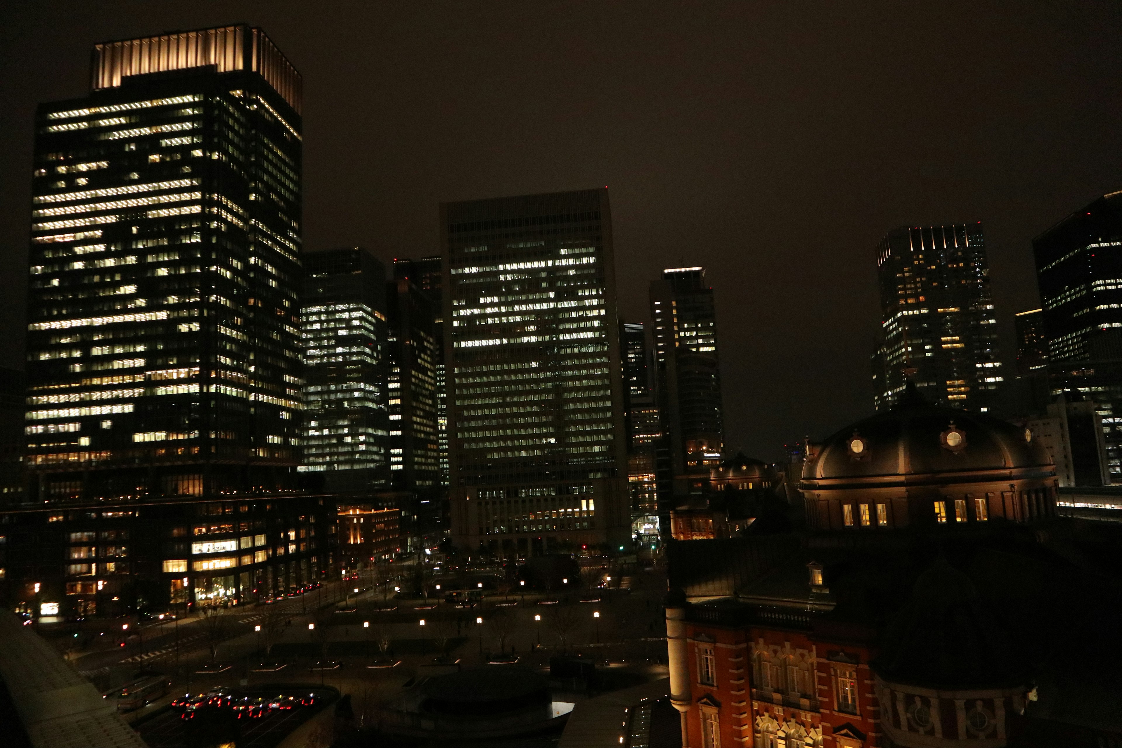 夜景城市景觀高樓大廈和城市燈光