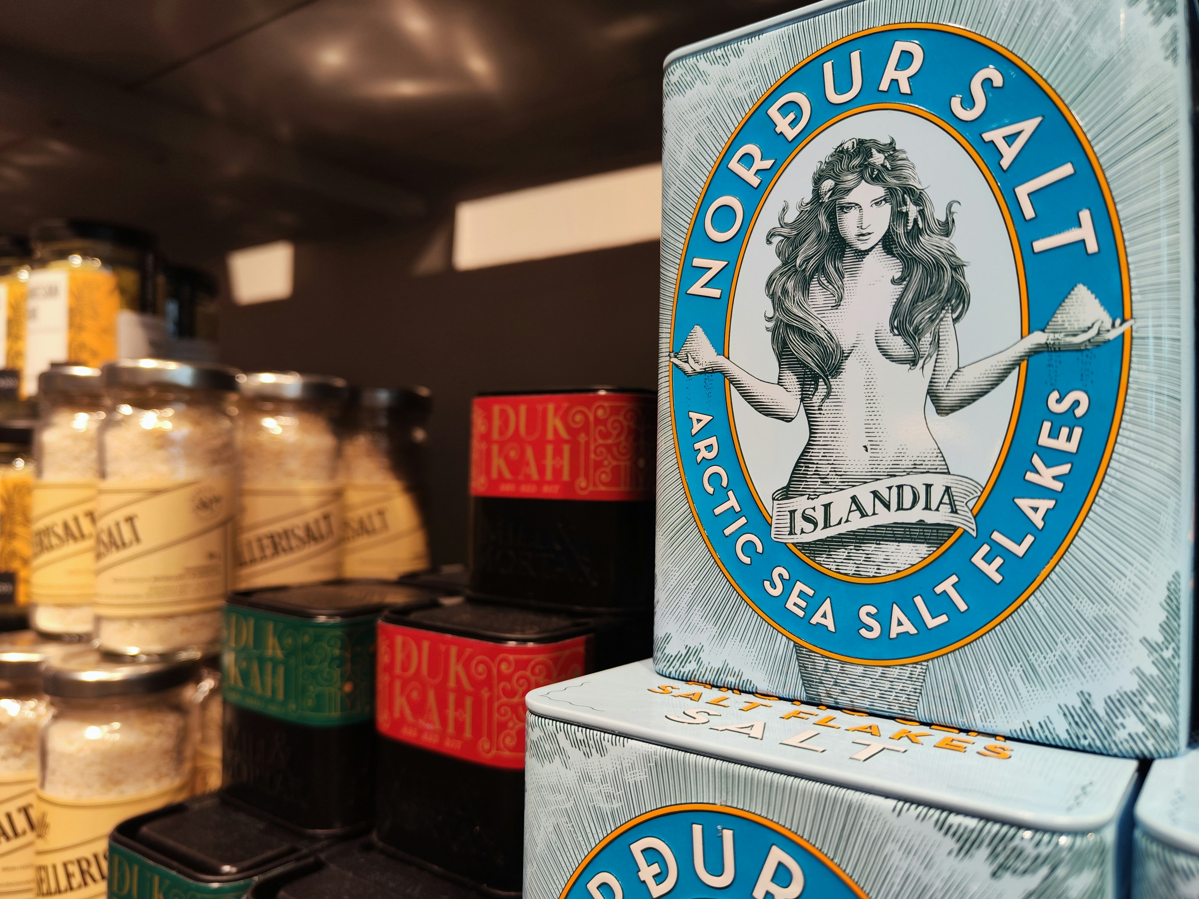 Image of Nordur Salt packaging featuring Arctic Sea Salt Flakes and the label Islandia