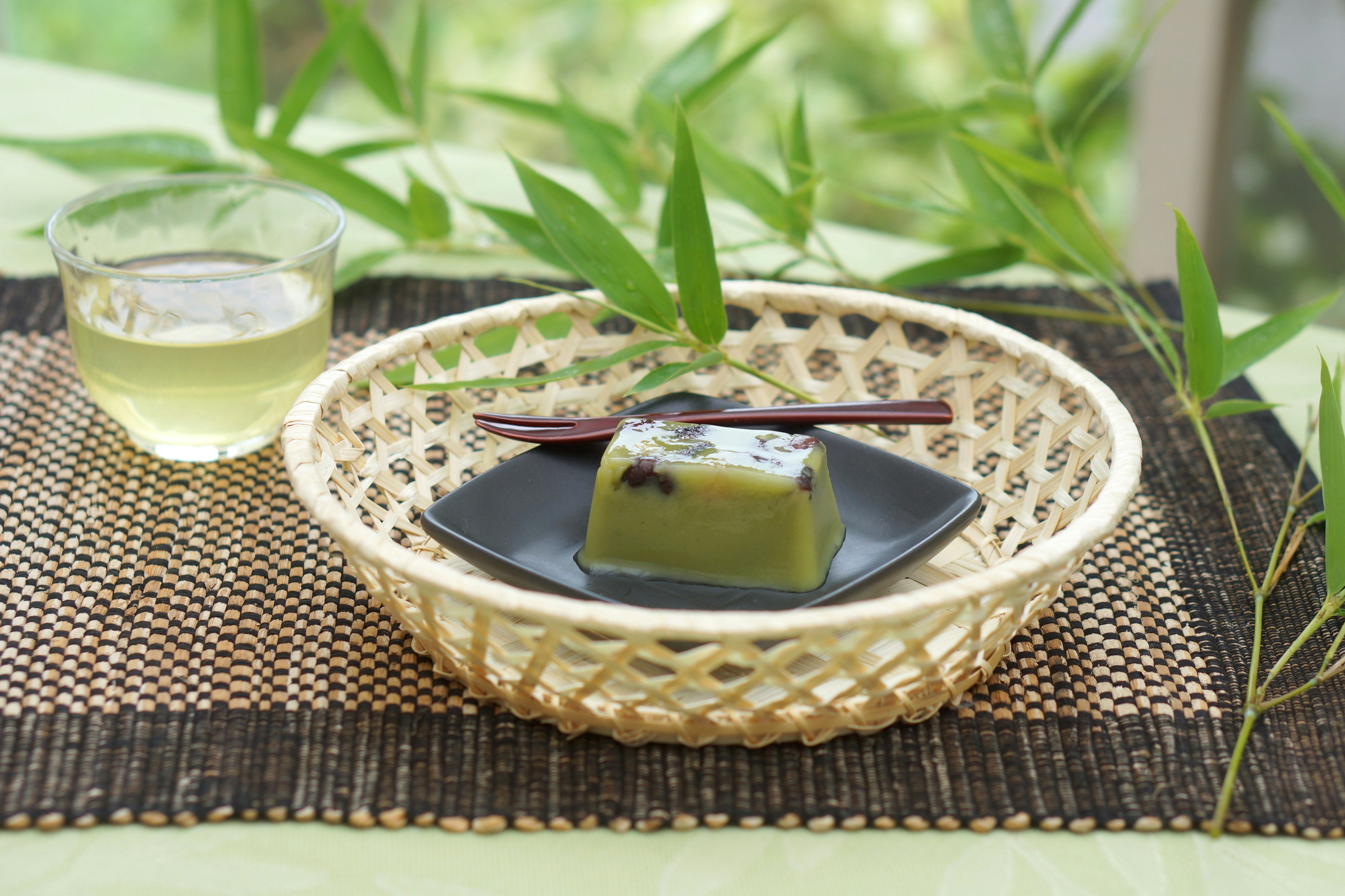 A serene display of green tea and traditional Japanese sweets