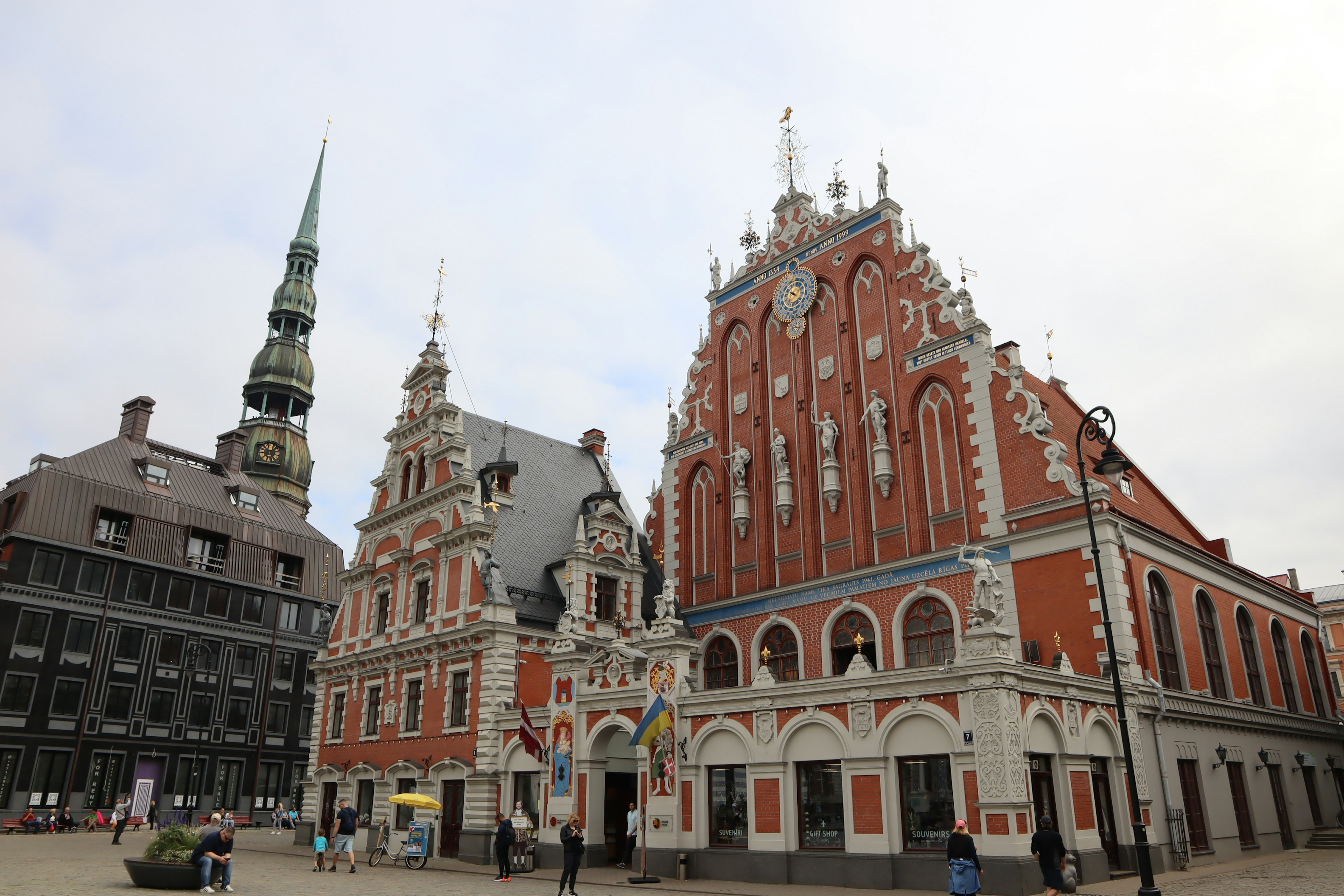 Beautiful architecture of House of the Blackheads in Riga with spire