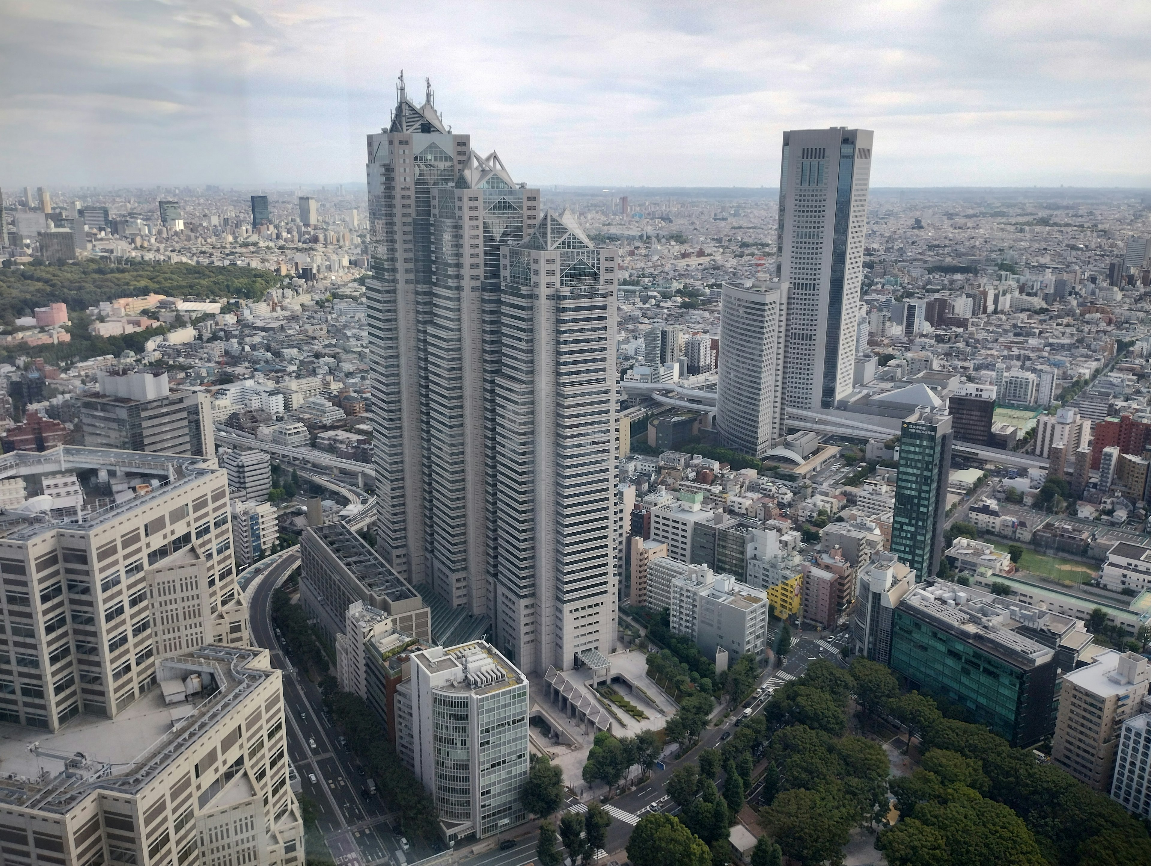 Vista aerea dei grattacieli di Tokyo con paesaggio urbano