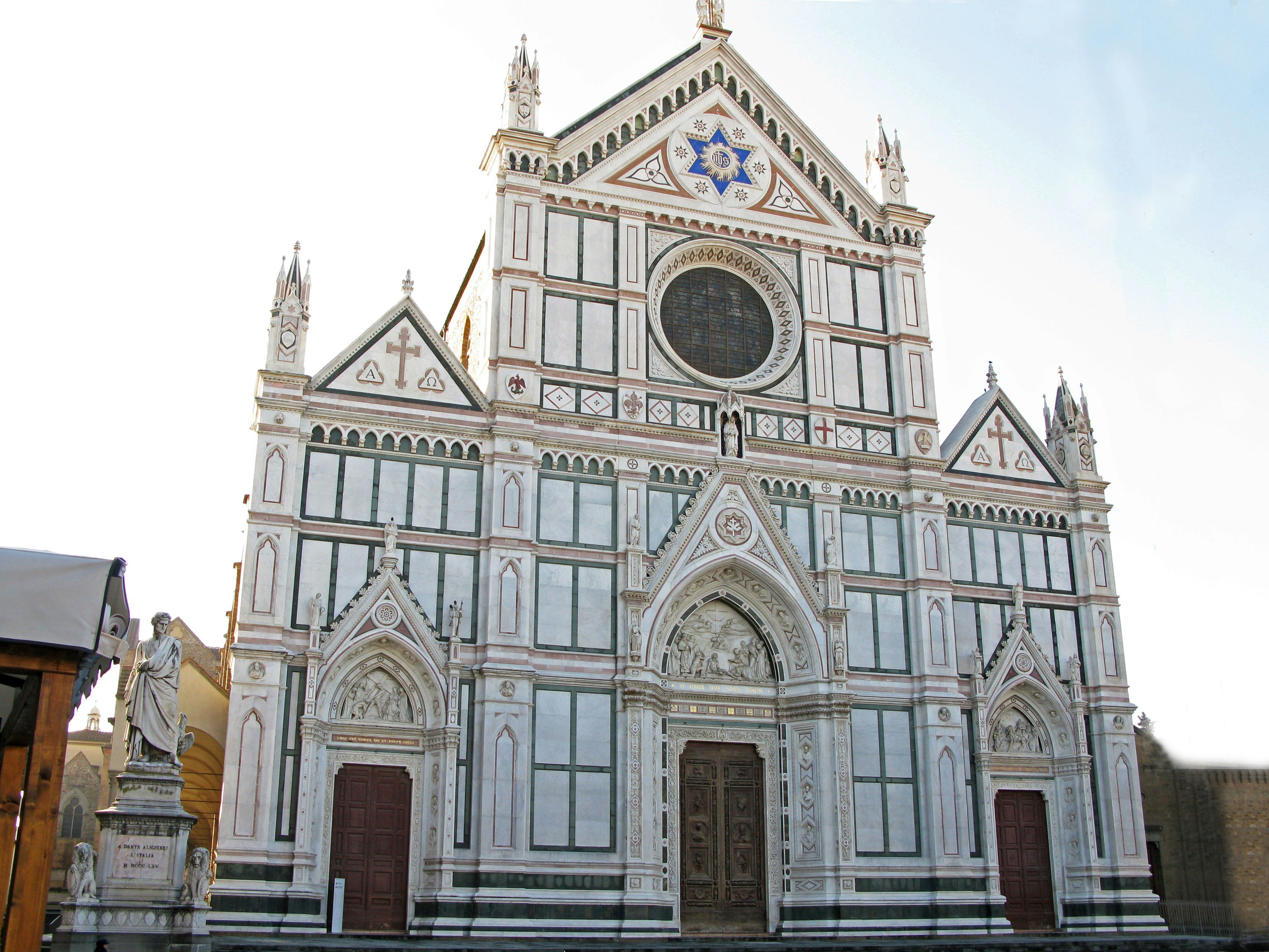 Fasad indah gereja Santa Croce di Florence