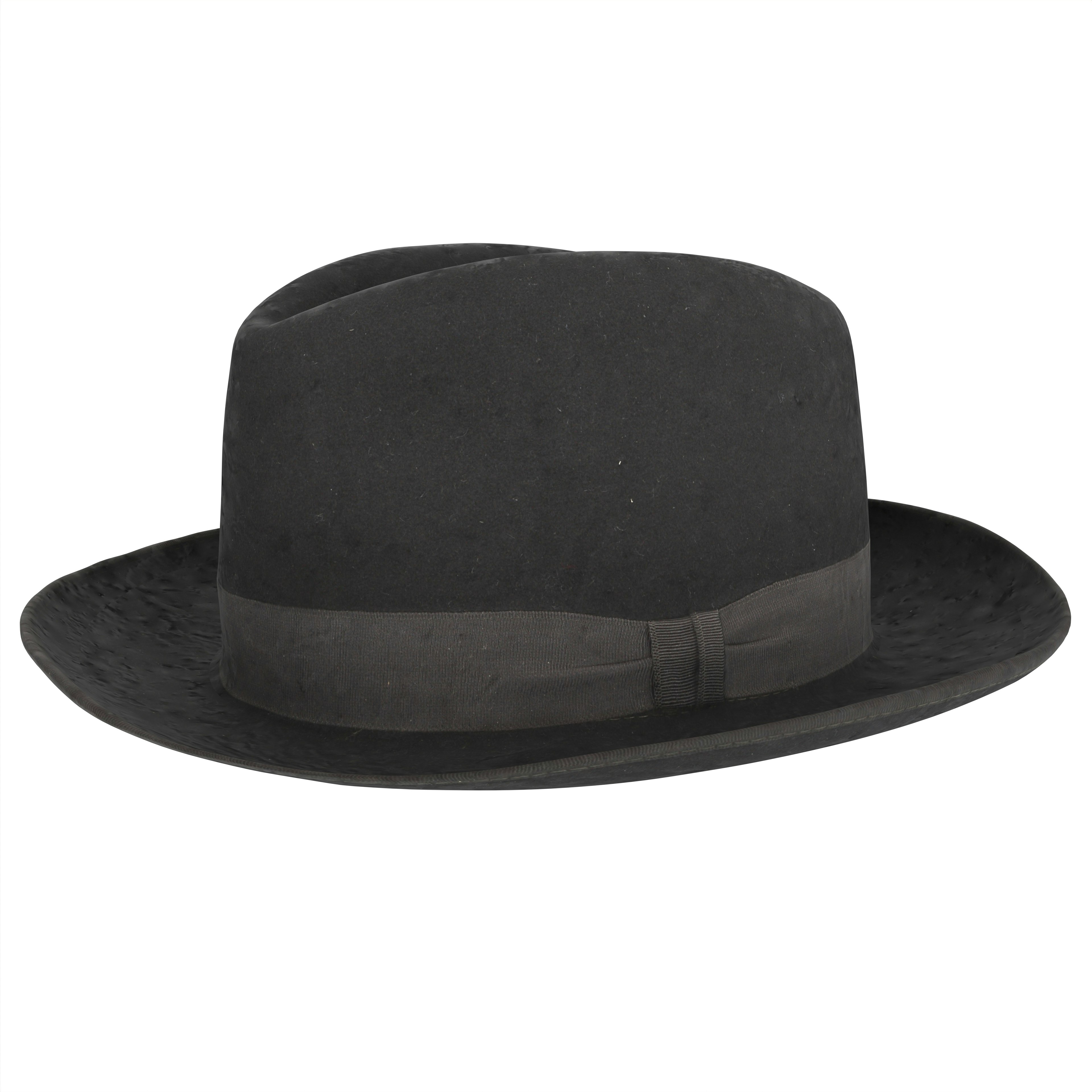 sombrero de fieltro negro con un diseño simple