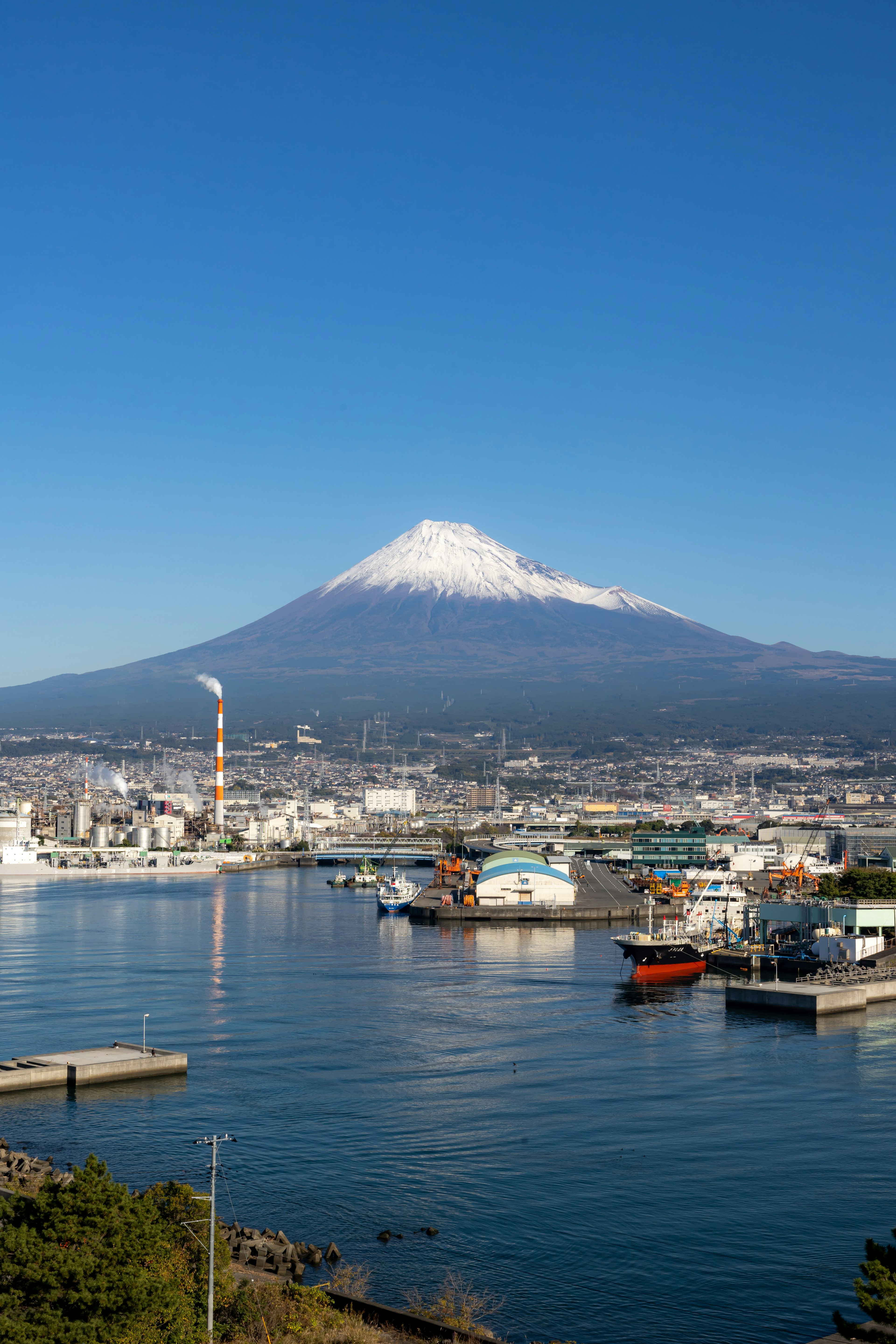 Vue panoramique du mont Fuji et du port de Shizuoka