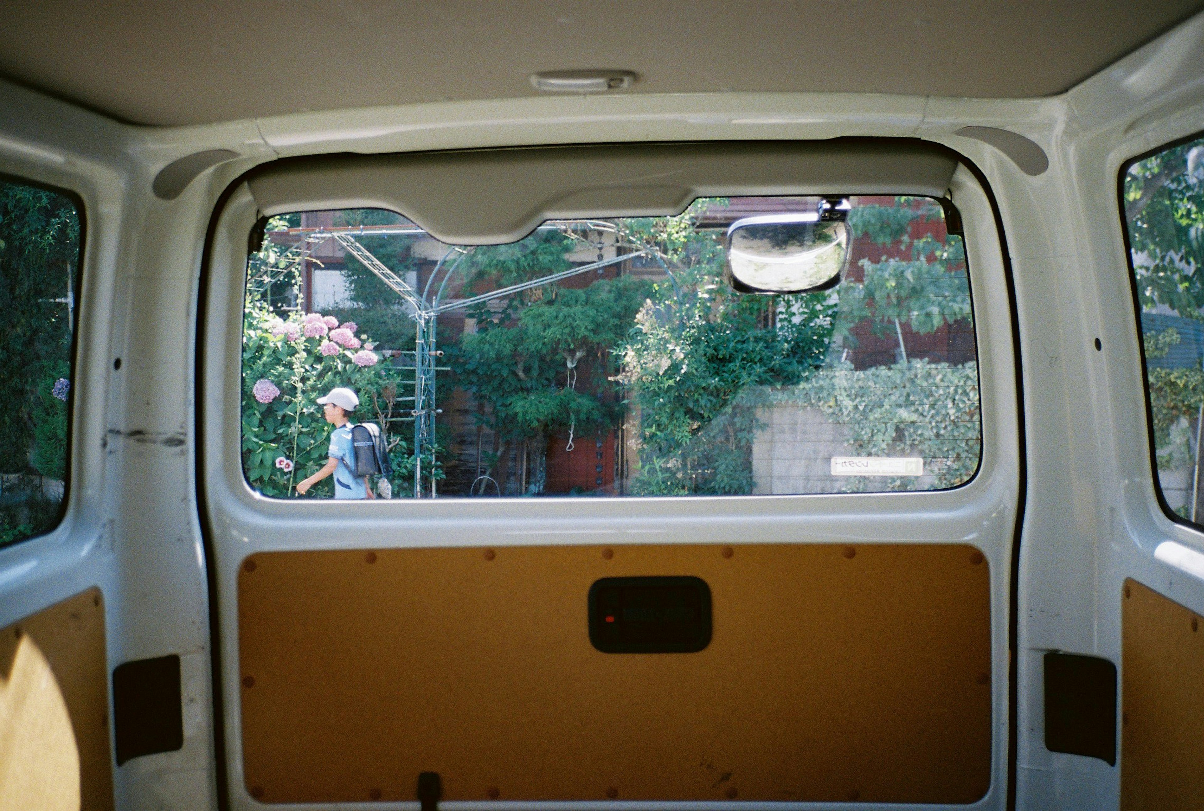 photo-yUCCcZkJJpXUe5BKtRLp-image